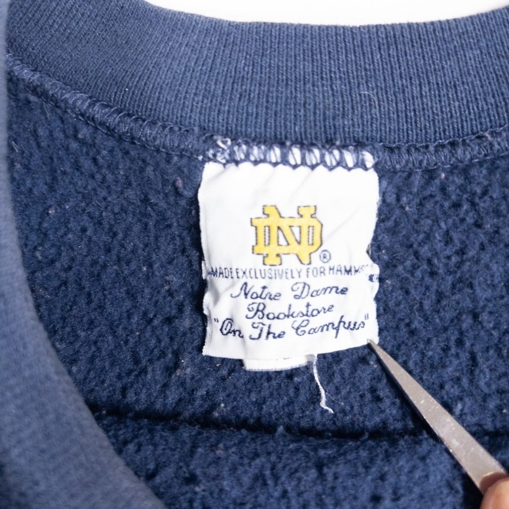 Notre Dame Sweatshirt Mens XXL Blue Satin Patch Crewneck Vintage Made in USA - Picture 3 of 13